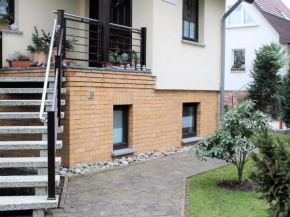 Moderne Ferienwohnung mit Garten in Nienhagen